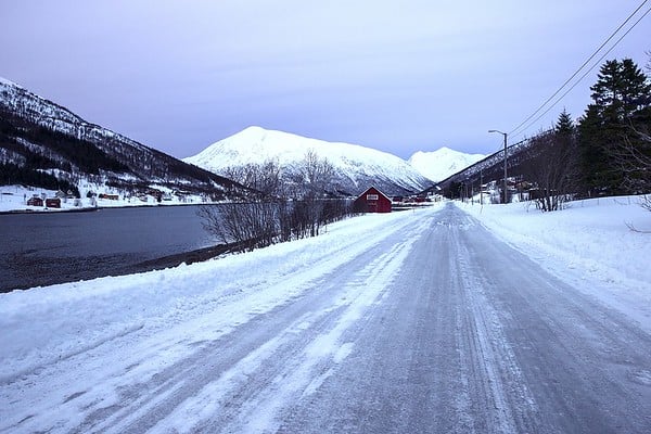 Etat routes islande hiver -680677_1280-M Etat routes islande hiver -680677_1280-M